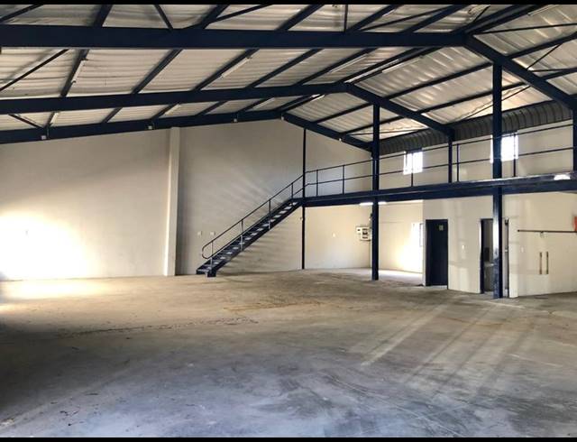 INDUSTRIAL PROPERTY TO RENT IN LABORIA
